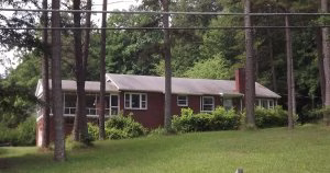 We Buy Houses In Winston-Salem This is a property on Beeson Dairy Road that was purchased by Amran Property Investments in Winston Salem NC